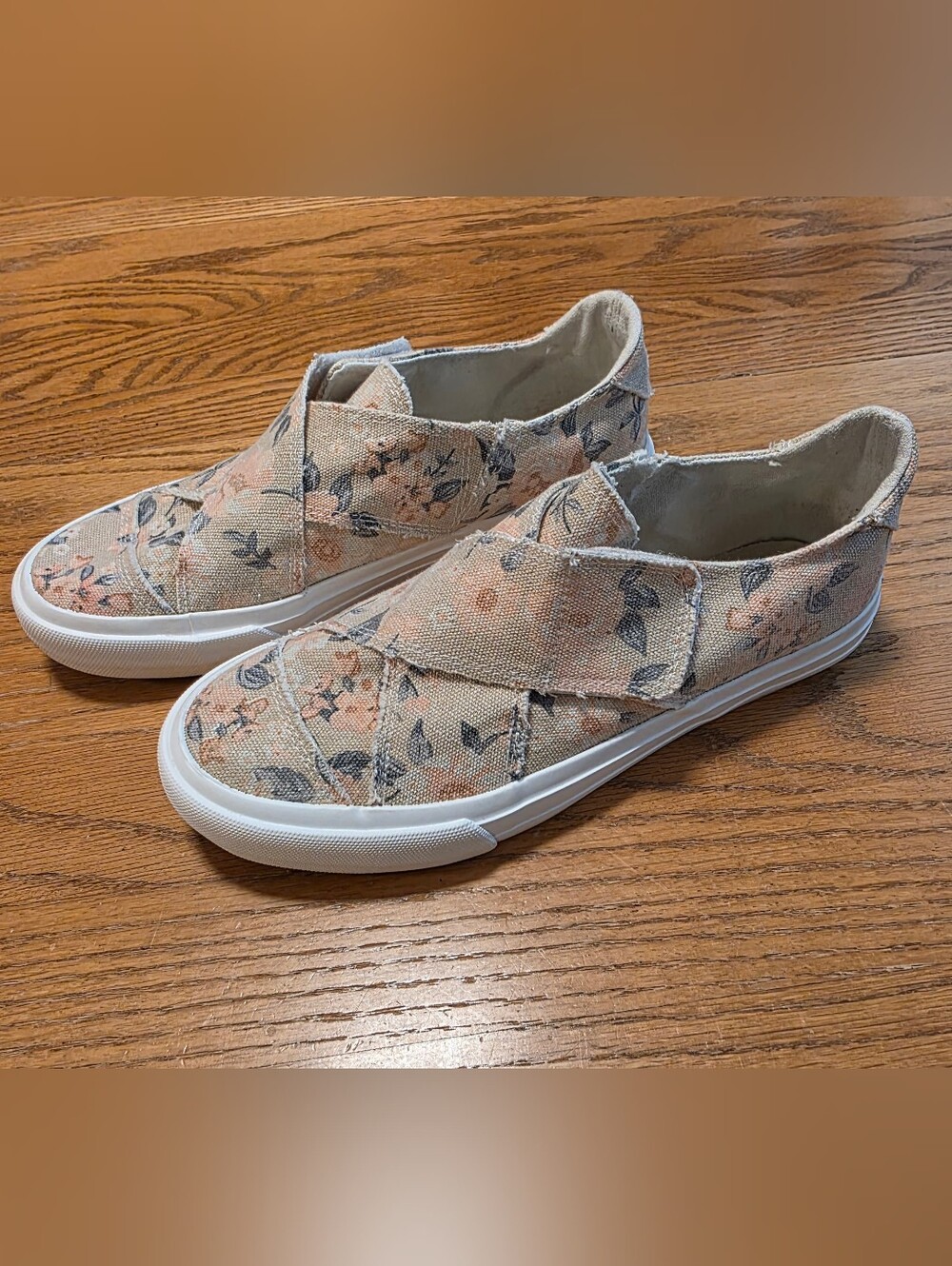 Gypsy Jazz Ivory Pink Floral Slip On Sneakers Size 8.5 GJSP0054-650